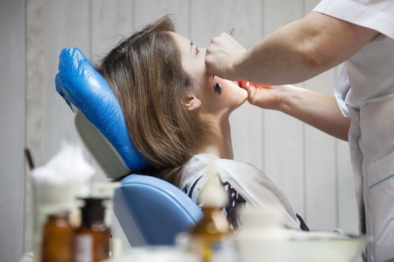 Perfect Teeth With A Dentist Near Lakeview