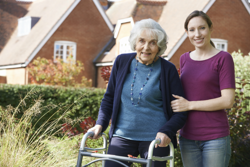 Reasons to Consider Elderly Care in Melbourne, FL for Your Loved One