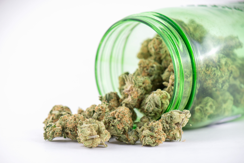 Key Benefits Americans are Finding with THCA Dabs for a Cleaner Cannabis Experience